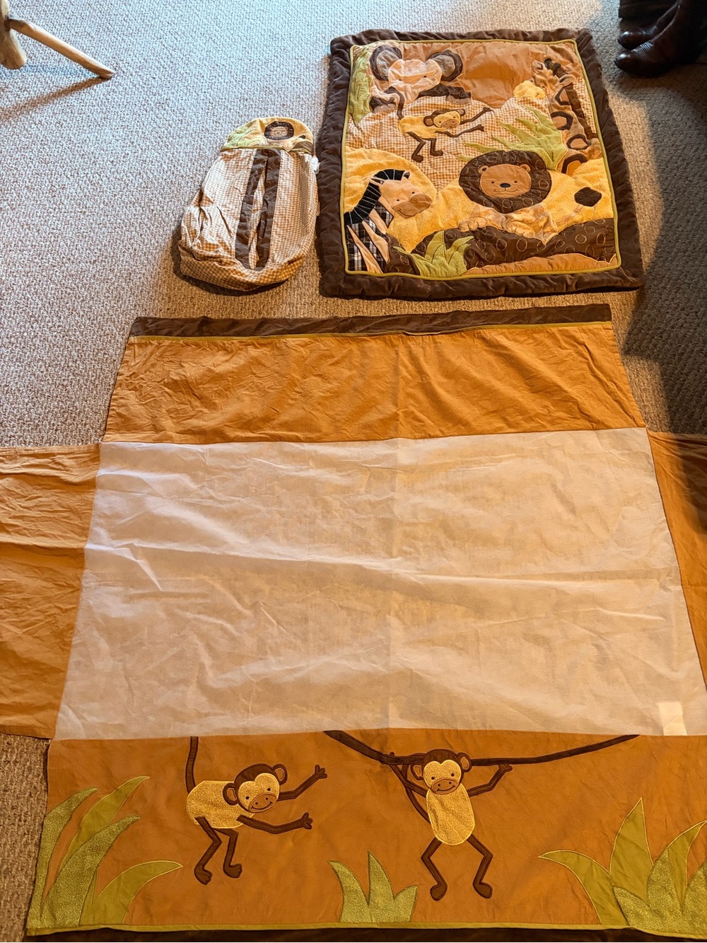 2009 Vintage Lambs & Ivy Baby Cocoa Safari Crib Bedding Set – 3 Piece